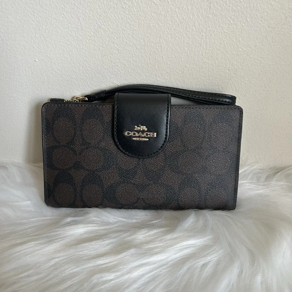 Coach Phone Wallet Brown Black Signature Canvas‎ Wristlet Excellent